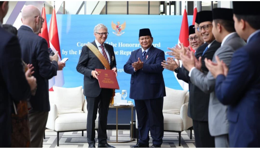 Presiden Prabowo Anugerahkan Bintang Jasa Utama kepada Bill Gates atas Jasa di Bidang Kemanusiaan
