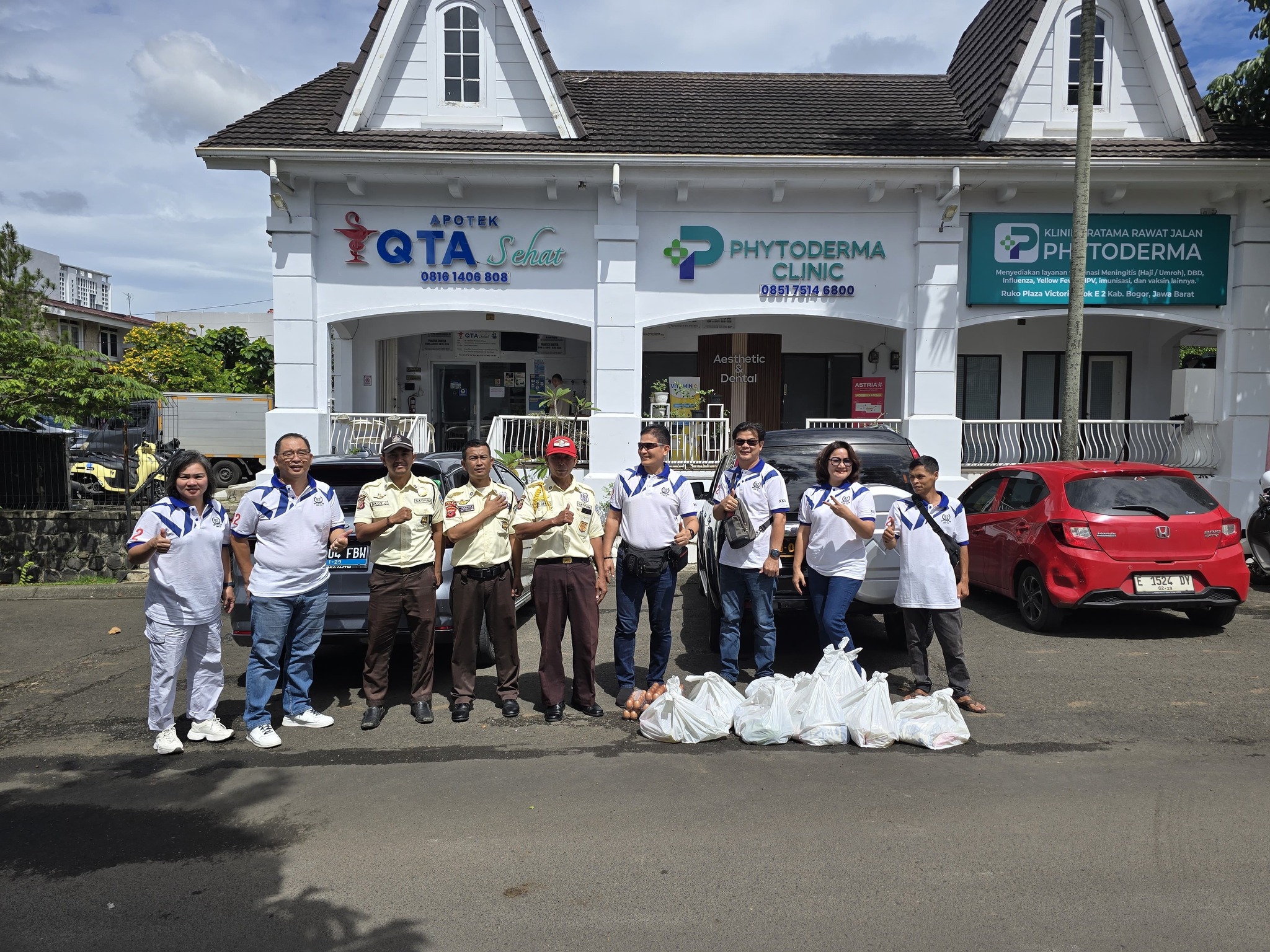 SDS Peduli Adakan Kegiatan Baksos Bagi Sembako